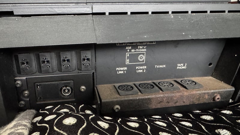 Bang & Olufsen Beocenter 9300 Carousel 10