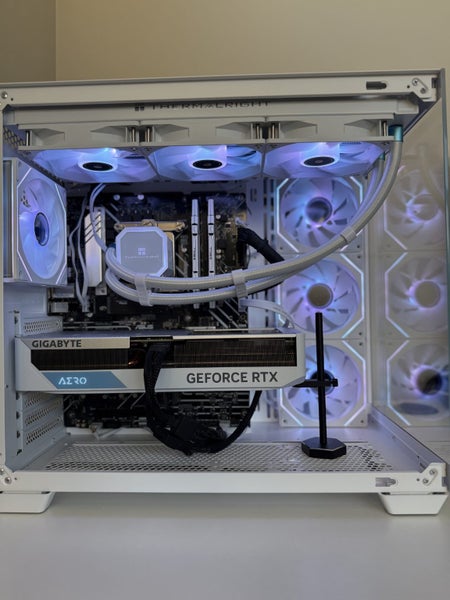 Gaming Pc | RTX 4070 Ti | i7-14700KF | 32GB DDR4 3600mHz | 1TB M.2 SSD | White62863867361667111