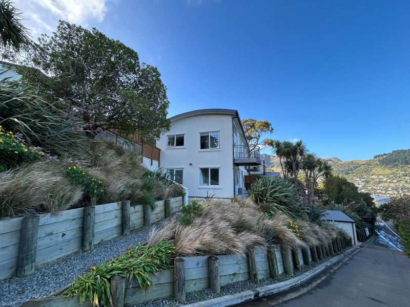 Image 1 of 20