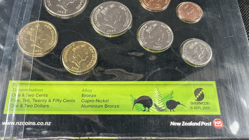 2009 New Zealand Decimal Currency Type Set by NZ Post - Lot W256 Carousel 5
