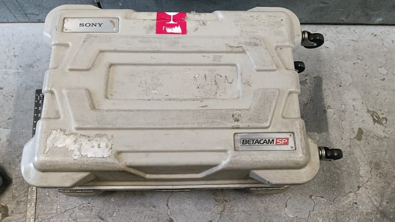 Vintage Sony Betacam Hard Case with Wheels Carousel 1