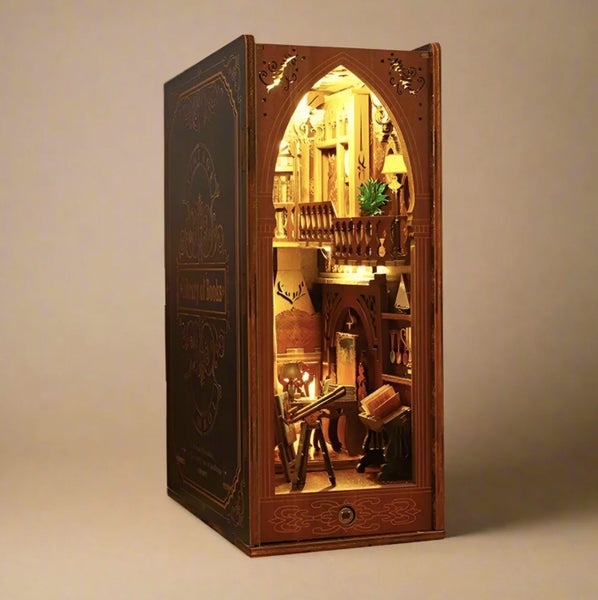 Book Nook Miniature Model Kit- Library Of Books Carousel 1