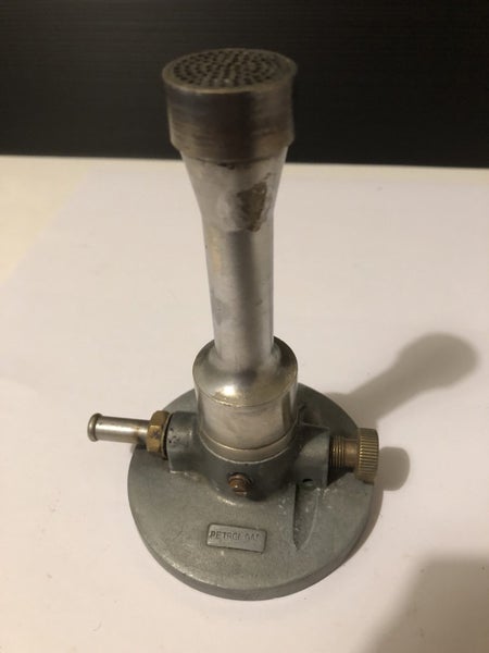 Bunsen Burner Carousel 1