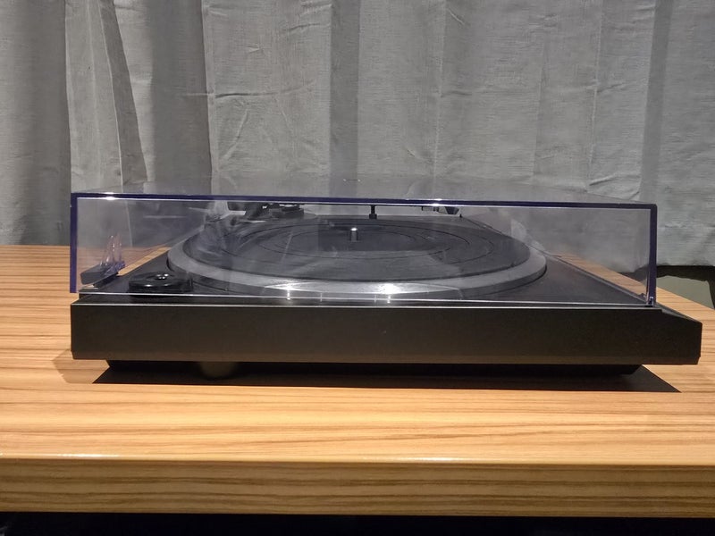 Technics SL-Q210 Direct-Drive Turntable Carousel 19