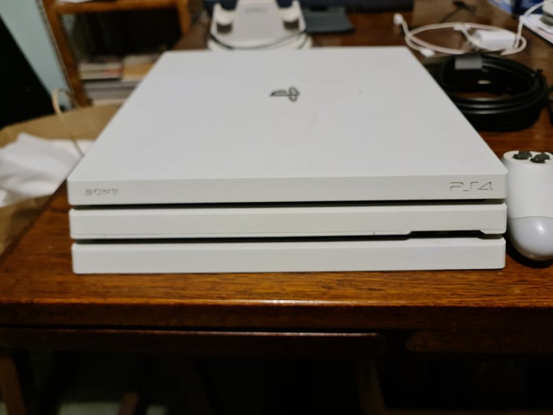 PS4 pro Carousel 2