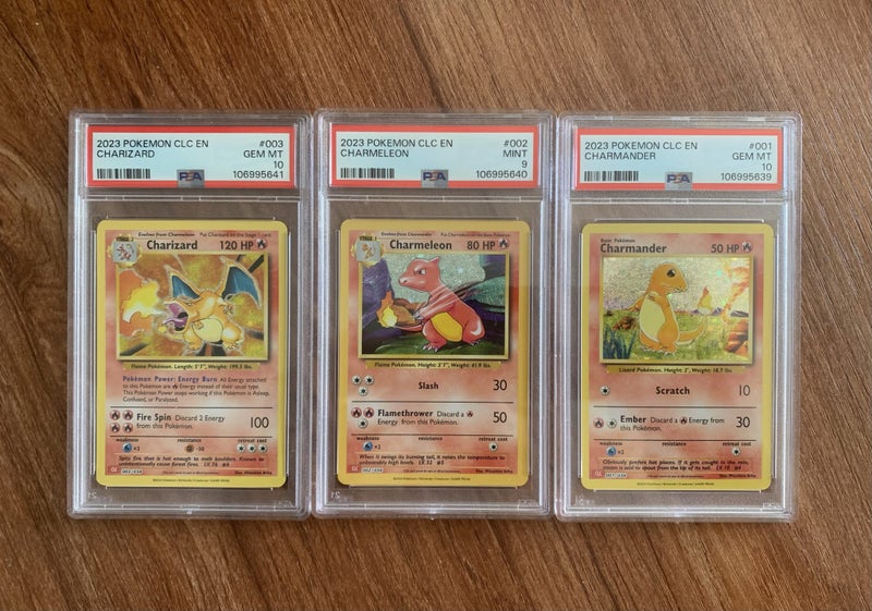 Charizard - Charmeleon - Charmander PSA 10 Carousel 1