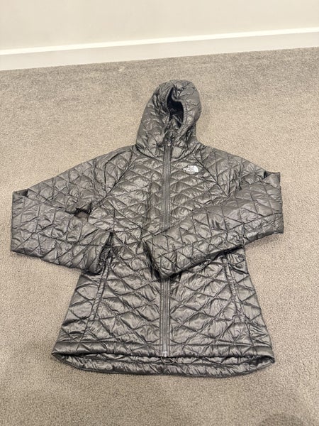North face women thermoball Jacket Carousel 1