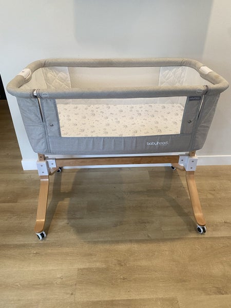 Babyhood Co Sleeper Carousel 1