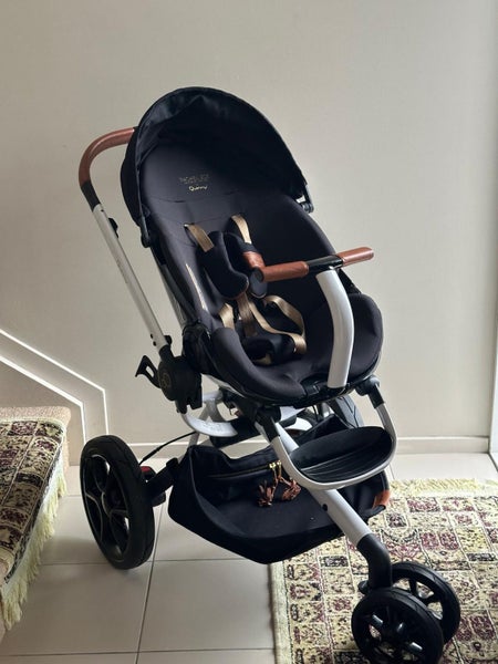Quinny Moodd Stroller - Jet Set by Rachel Zoe Carousel 1