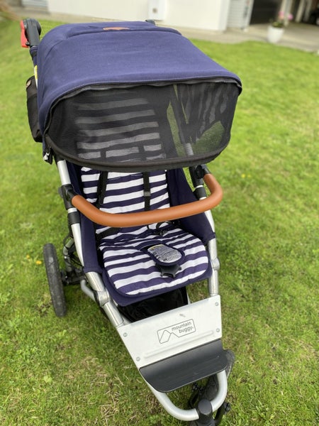 Mountain Buggy Urban Jungle Luxury Collection Buggy Carousel 1
