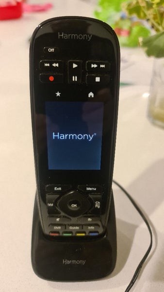 LOGITECH HARMONY ULTIMATE ONE Carousel 2