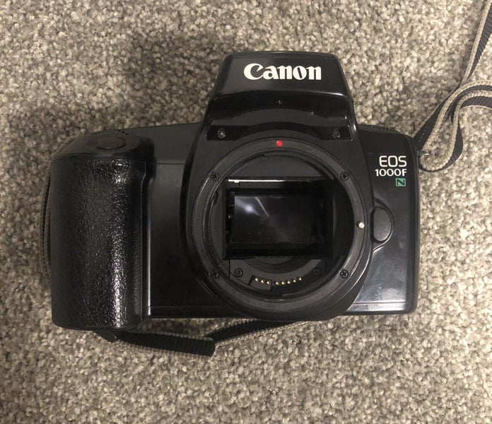 Canon EOS 1000F N 35mm SLR film camera vintage Carousel 1
