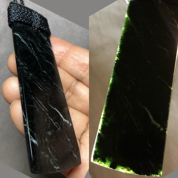 CRAZY 1 DAY AUCTION!! 9.3cm Pounamu Toki Pendant, $1 Reserve Carousel 1