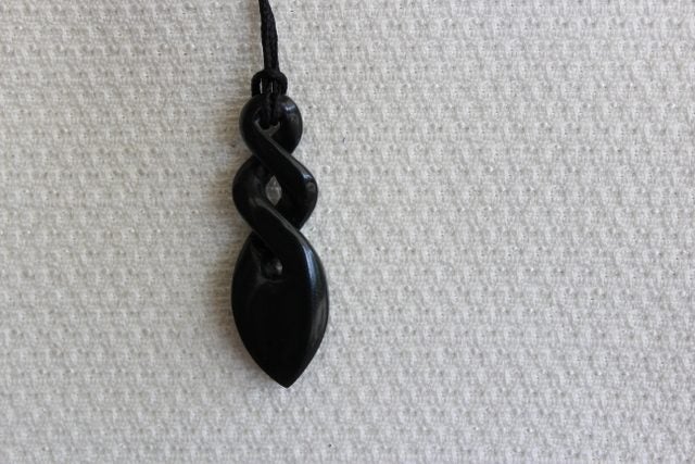 BEAUTIFUL DOUBLE TWIST PENDANT #223 Carousel 3