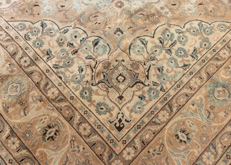 Vintage Nain Hand-Knotted Wool Persian Rug (Size: 300 X 390 CM) Carousel 8