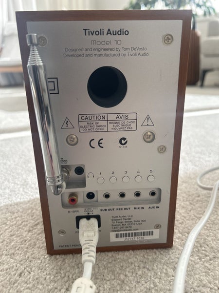 **TIVOLI AUDIO MODEL 10 AM/FM RADIO - GREAT CONDITION!** Carousel 2