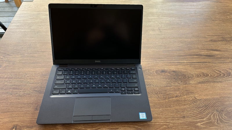 Dell 5300 i7-8665U -16GB -500GB NVME62863867284737114