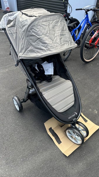 Old version clearance SEPIA City mini2 grey Baby jogger pram, 3-wheels stroller Carousel 1