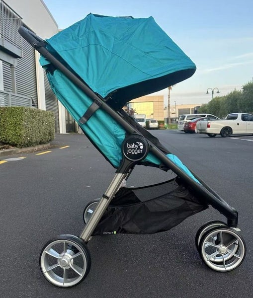 Old version clearance CAPRI City mini2 Baby jogger pram, 3-wheels stroller Carousel 1