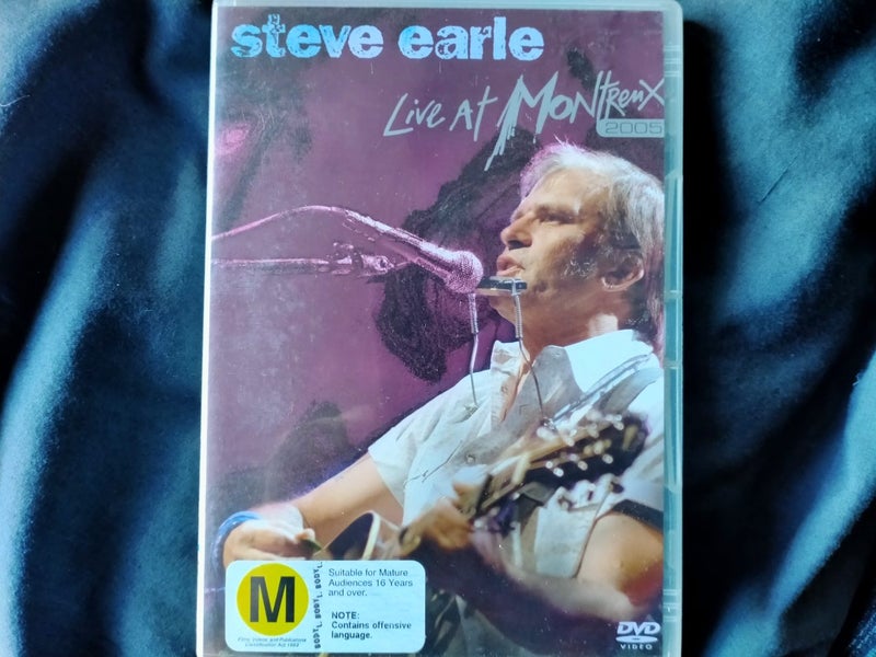 Steve Earle Live at Montreux DVD Carousel 1