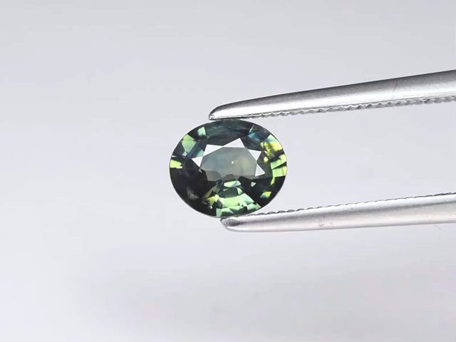 $1 RES * Buy Now $1,299.00 * 0.68ct VS Oval Australian Sapphire Loose Gemstone Carousel 2
