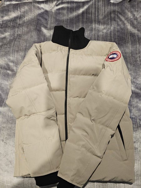 Canada Goose Woolford Jacket Carousel 1