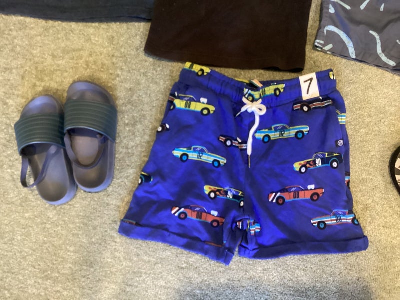 Boys Bulk Lot, Minecraft sandals & more. Size 6 & 7yrs Carousel 5