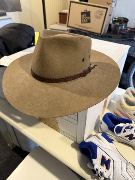 Akubra Hat Carousel 1
