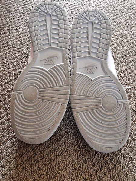 Nike Women's Carousel 2