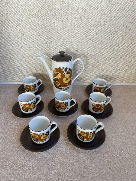 Vintage 60’s or 70’s Pot & Cups Johnson Brothers England Ironstone Ceramic Set Carousel 2