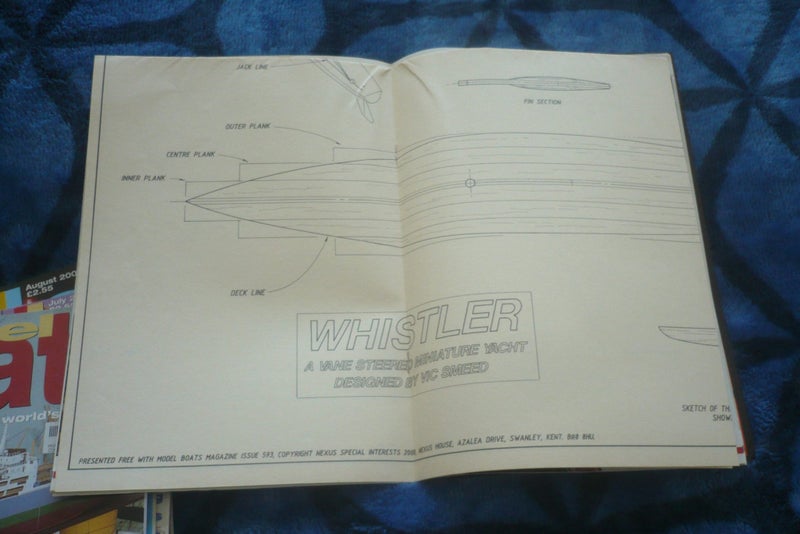 10 X "Model Boats" mags from year 2000 c/w 2 sets of plans Carousel 9