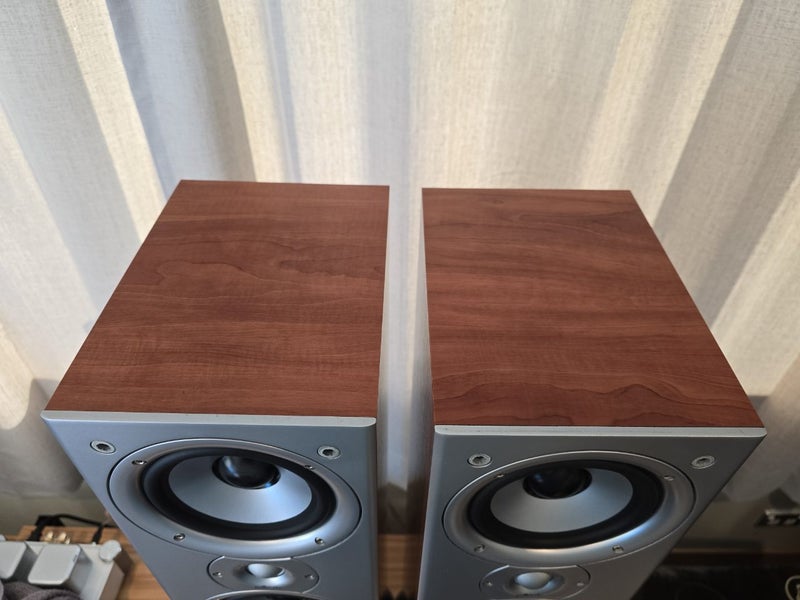 Polk Monitor 50 Speakers Carousel 14