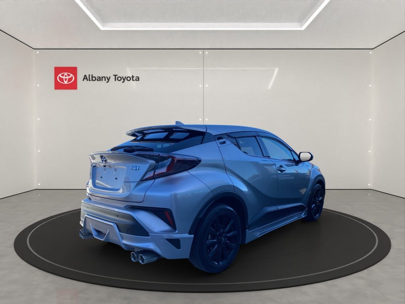 2017 Toyota C-HR Hybrid G Spec62869813199619112