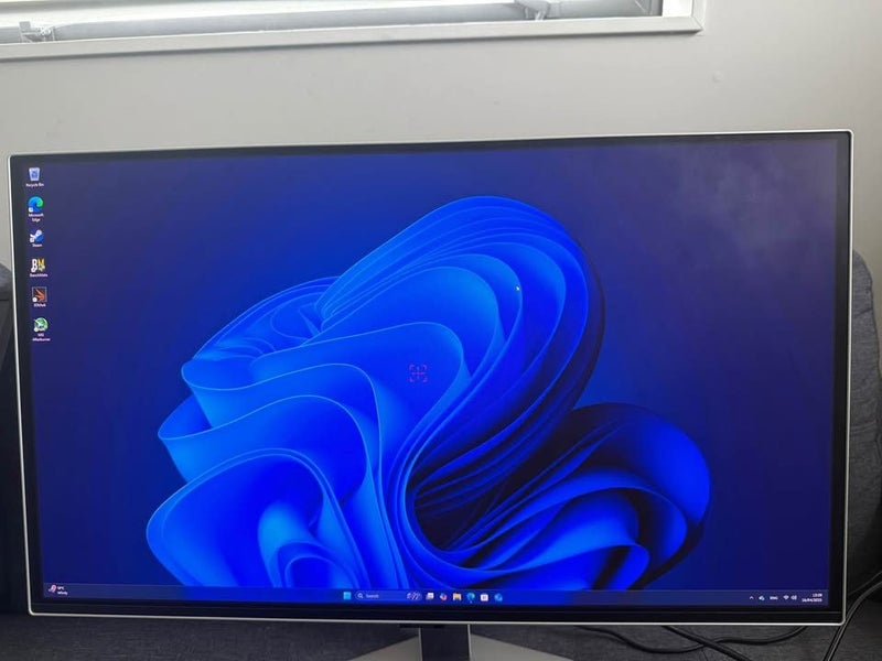 Samsung Odyssey OLED G6 27" QHD 360Hz OLED Gaming Monitor62863867355777111
