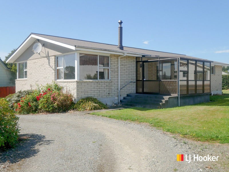 Image 1 of 20