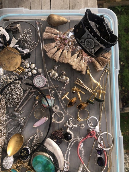 Large Bulk Costume Jewellery Lot - No Broken Bits Carousel 2