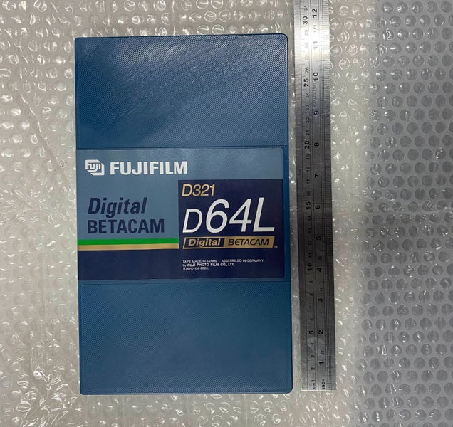 DigiBeta tape - Large size 64 FujiFilm Carousel 2