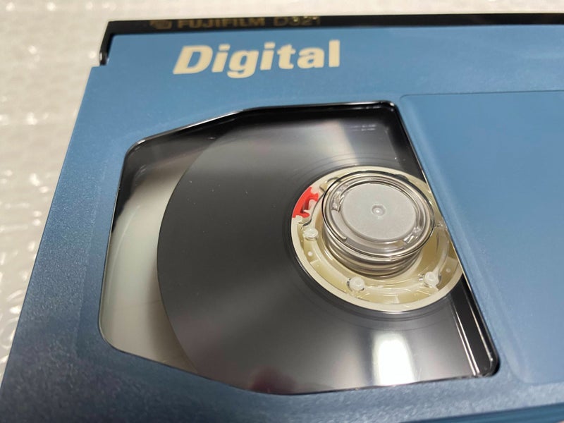 DigiBeta tape - Large size 64 FujiFilm Carousel 4