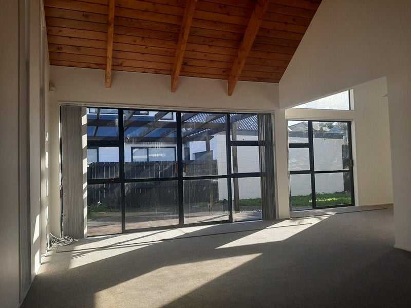 gallery carousel 2