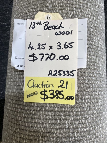 Auction 21- 4.25 x 3.65 metres Woolen loop pile carpet. Carousel 1