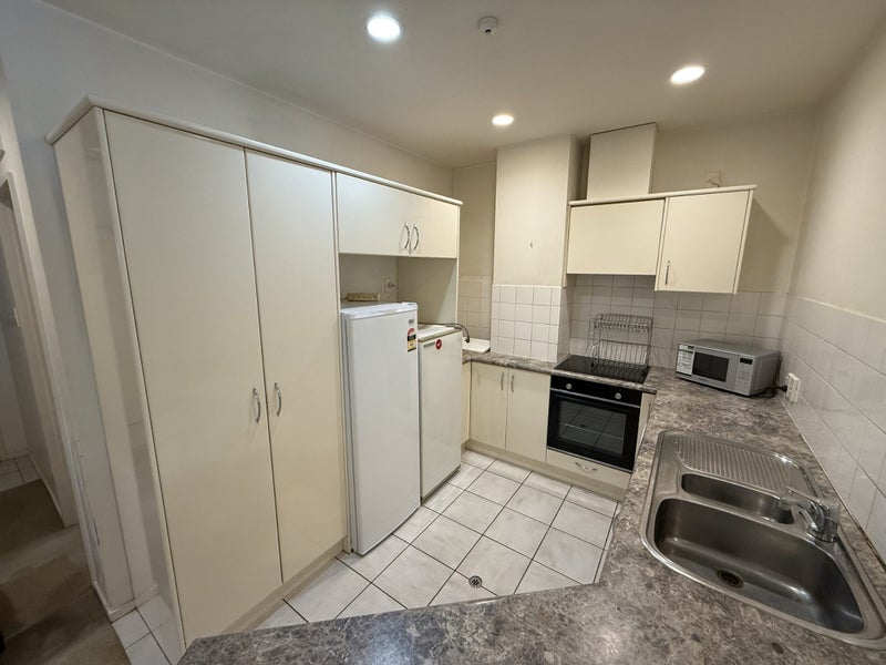 Good condition kitchen ! We remove you pick up Carousel 1