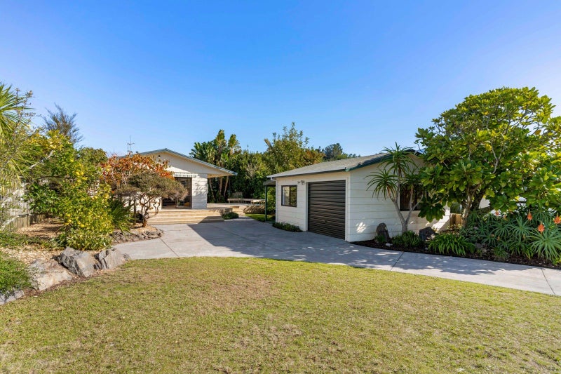 Image 1 of 25