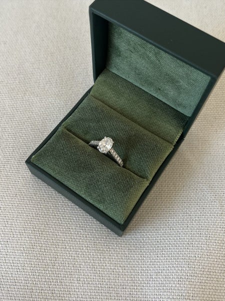 Carat Oval Diamond Engagement Ring – Platinum Band – Excellent Condition62864735406849111
