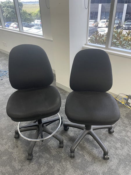 Desk chairs Carousel 2