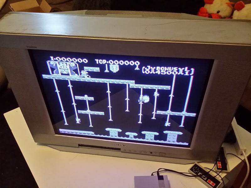 $1 RES Sony Trinitron 29 inch CRT TV Carousel 5