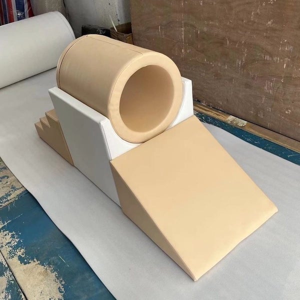 Soft Play Steps and Tunnel Carousel 1