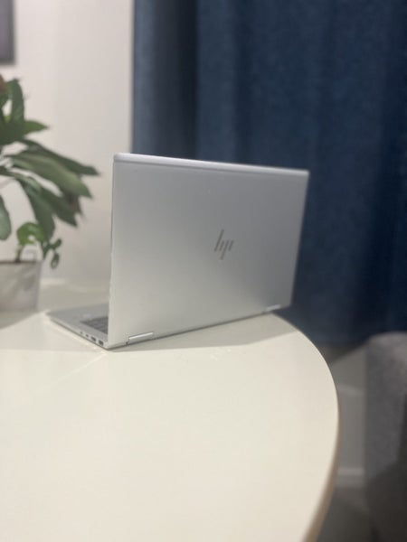 HP EliteBook x360 1040 G5 - i5 3.4GHz - 8GB Ram - 25GB SSD - Windows 10628632218455071122
