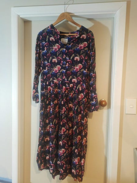 Wilson Trollope dress size 10 Carousel 1