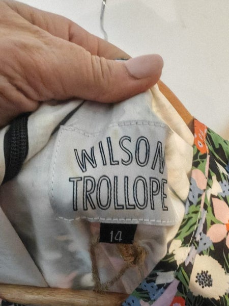 Wilson trollope dress floral cotton 14 Carousel 2