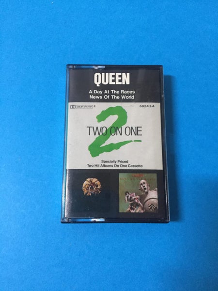 Queen: A Day At The Races / News Of The World (Cassette) Carousel 1